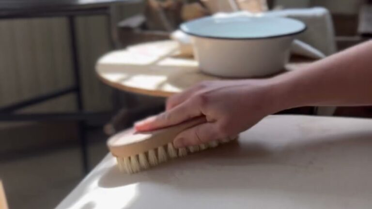 Trucos Caseros para Mantener Tapicerías en Perfecto Estado